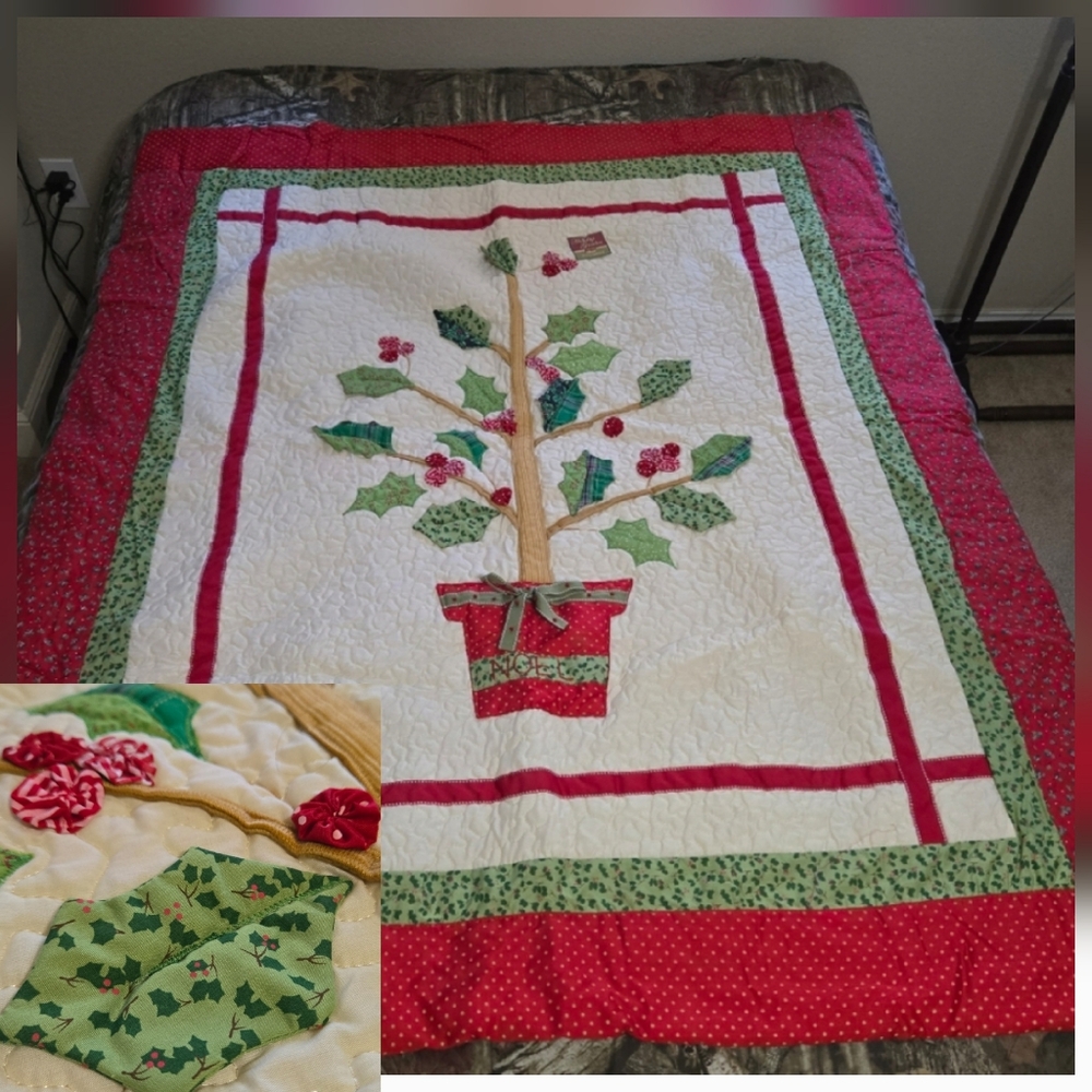 Cracker Barrel Holiday Blanket Throw Lap Quilt NOEL Christmas Tree  NEW